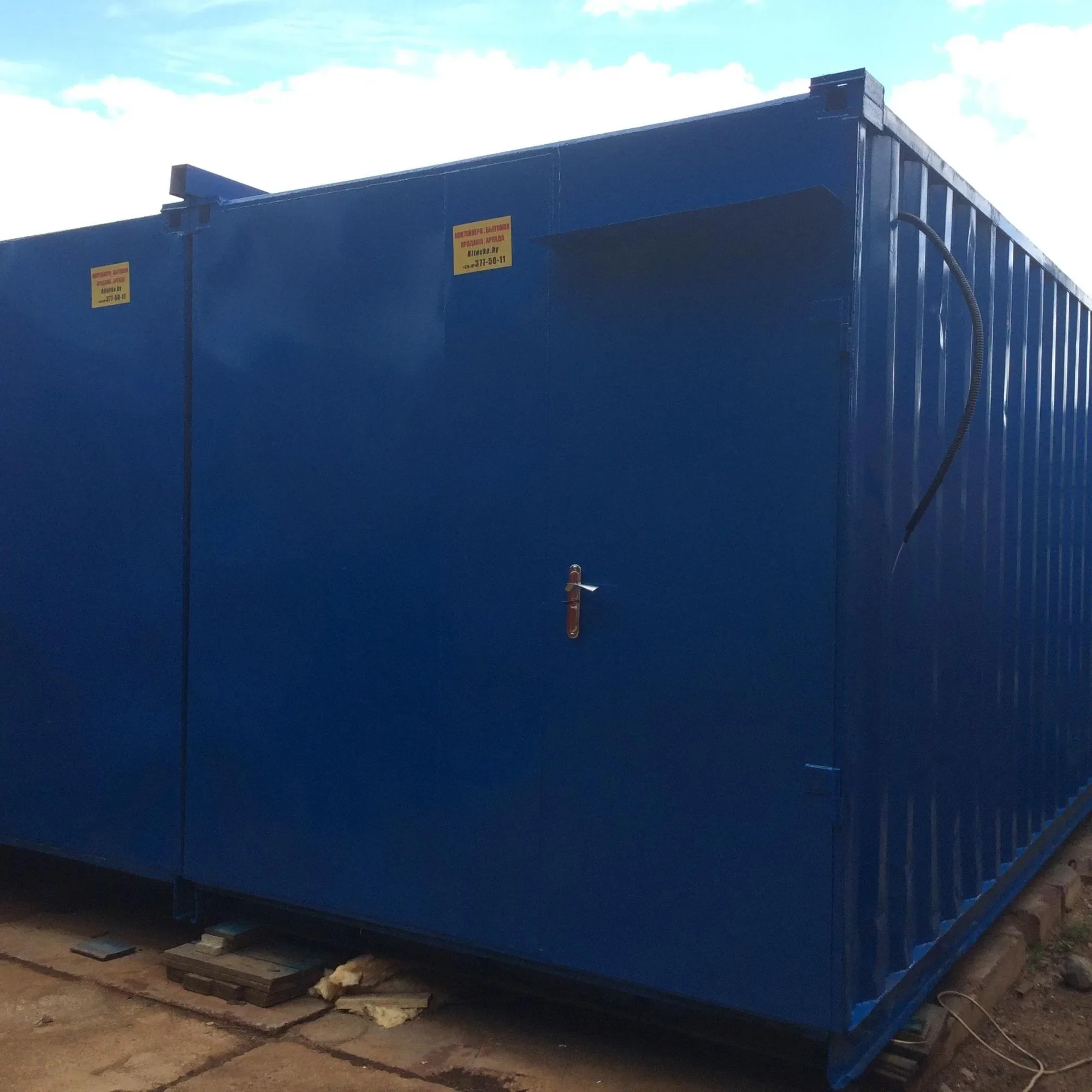 Продажа 10-футовых контейнеров с гаражными дверями – цена от 3880 BYN. 2